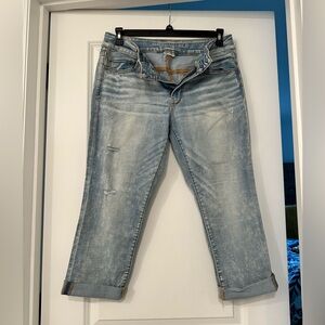 American Eagle Light Destroyed Crop Jeans size 14